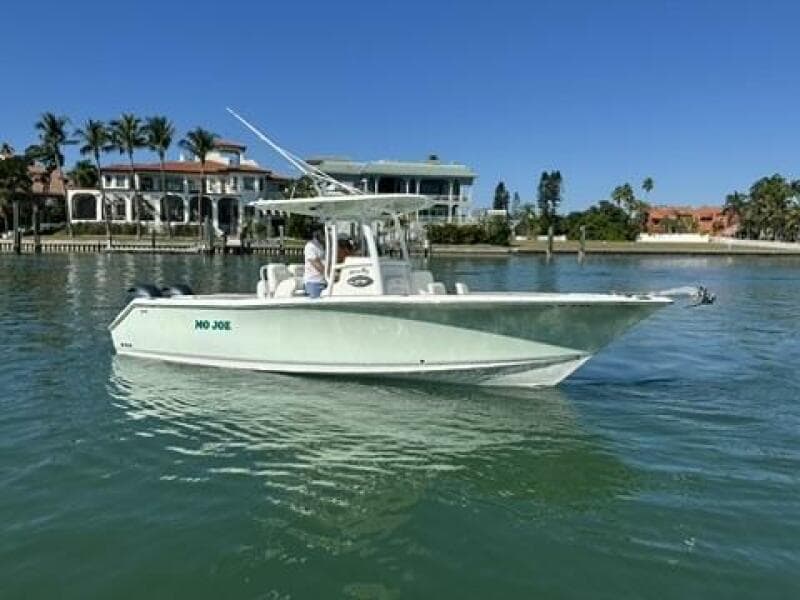 2014 Sea Hunt 27 Gamefish Forward Seating
