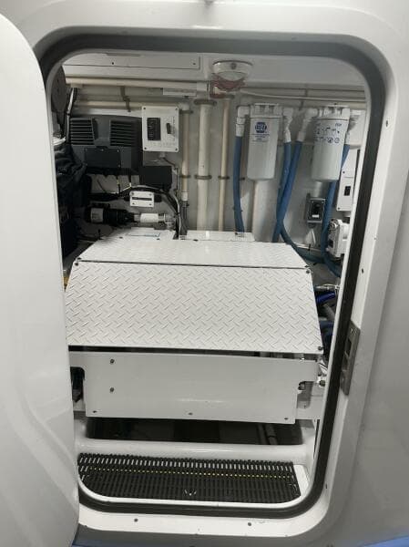 1999 Merritt 58' Sportfish