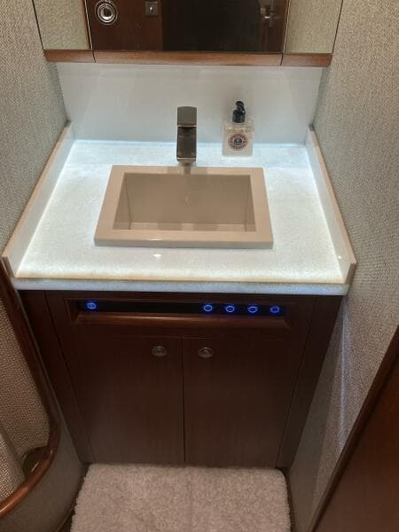 1999 Merritt 58' Sportfish