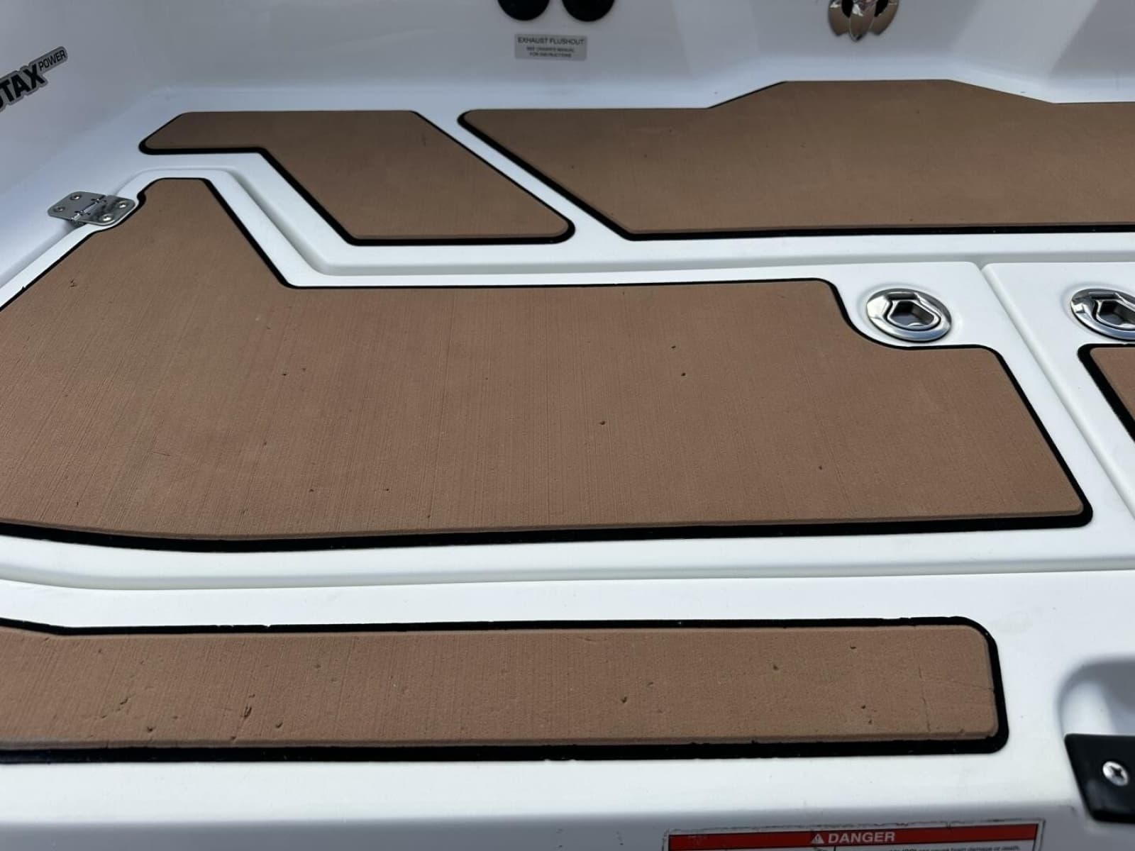2021 Scarab 215 - Photo 38