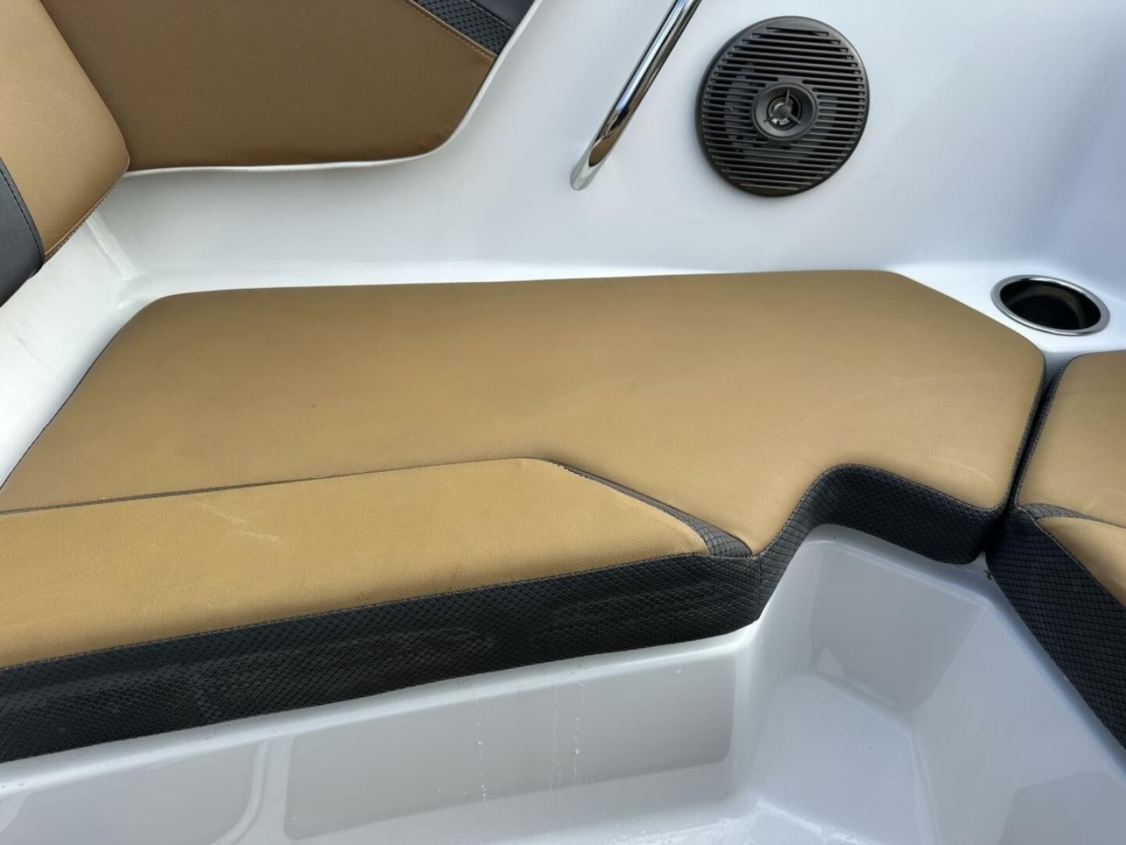 2021 Scarab 215 - Photo 81