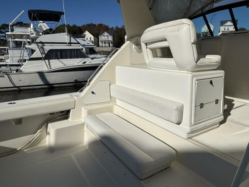 1993 Tiara Yachts 4300 Convertible