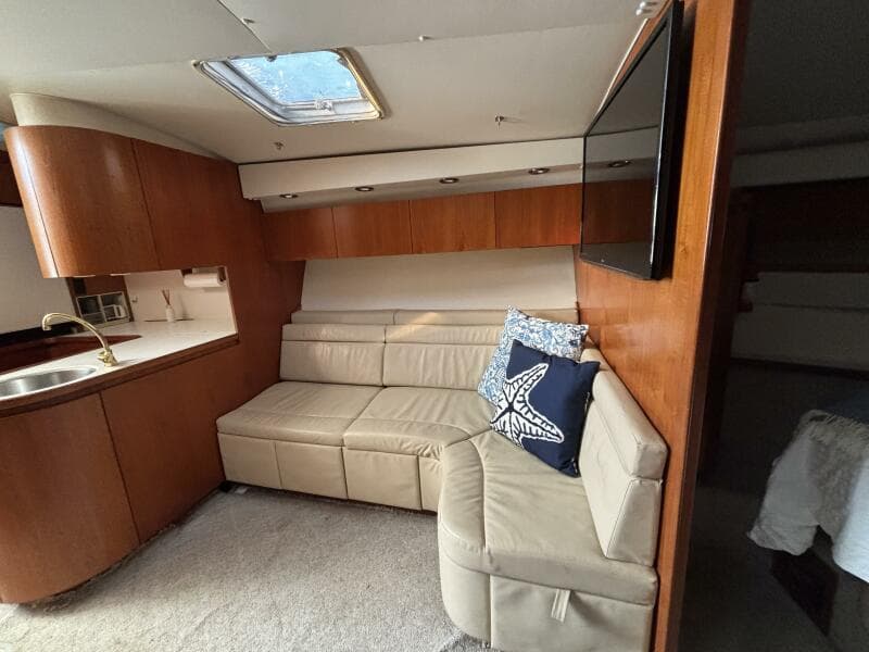 1993 Tiara Yachts 4300 Convertible