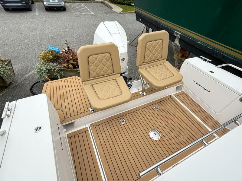 2020 Axopar 28 Cabin w/Wet Bar
