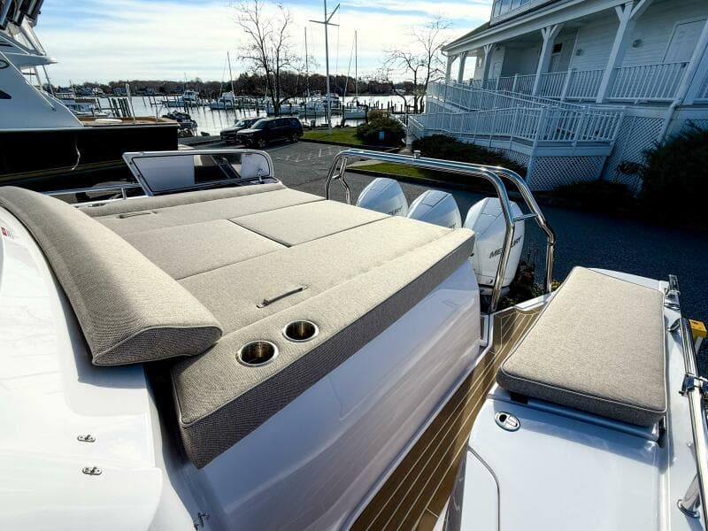 2024 Axopar 45 XC Cross Cabin