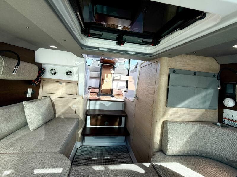 2024 Axopar 45 XC Cross Cabin