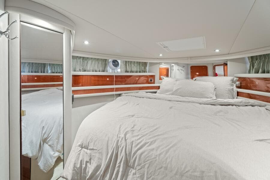 2003 Sea Ray 480 Sedan Bridge