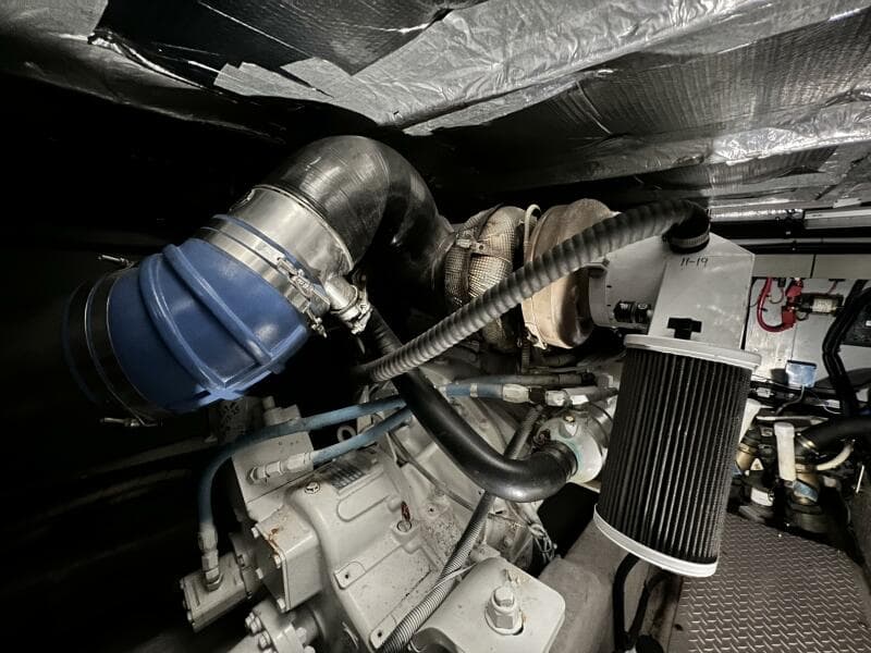 2003 Sea Ray 480 Sedan Bridge