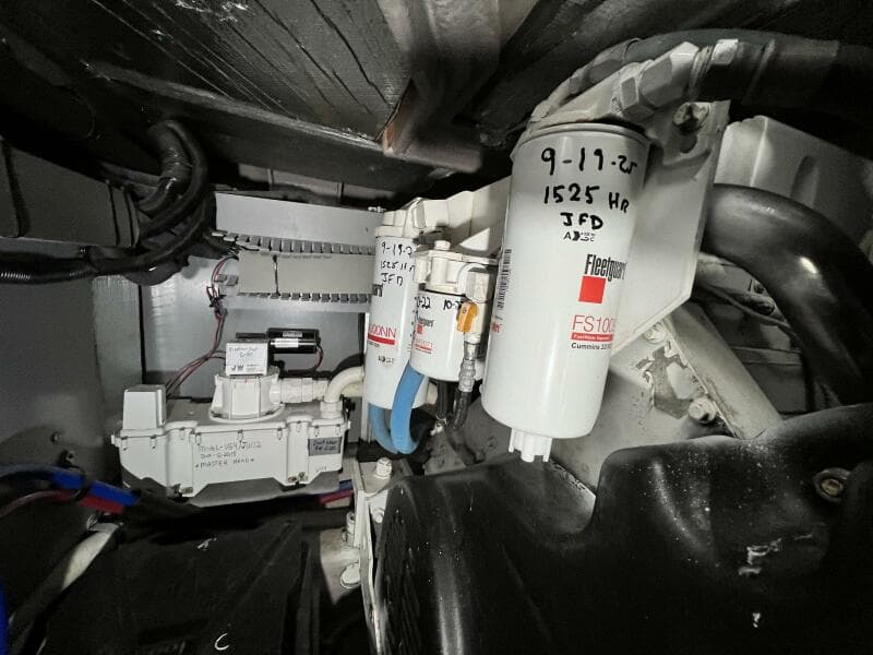 2003 Sea Ray 480 Sedan Bridge