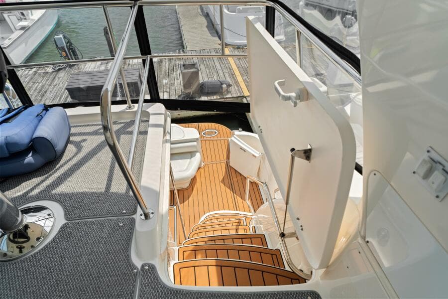 2003 Sea Ray 480 Sedan Bridge