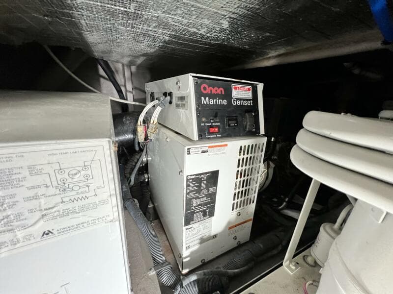 2003 Sea Ray 480 Sedan Bridge