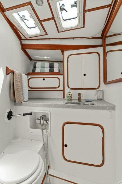 2000 Taswell 44 All Season