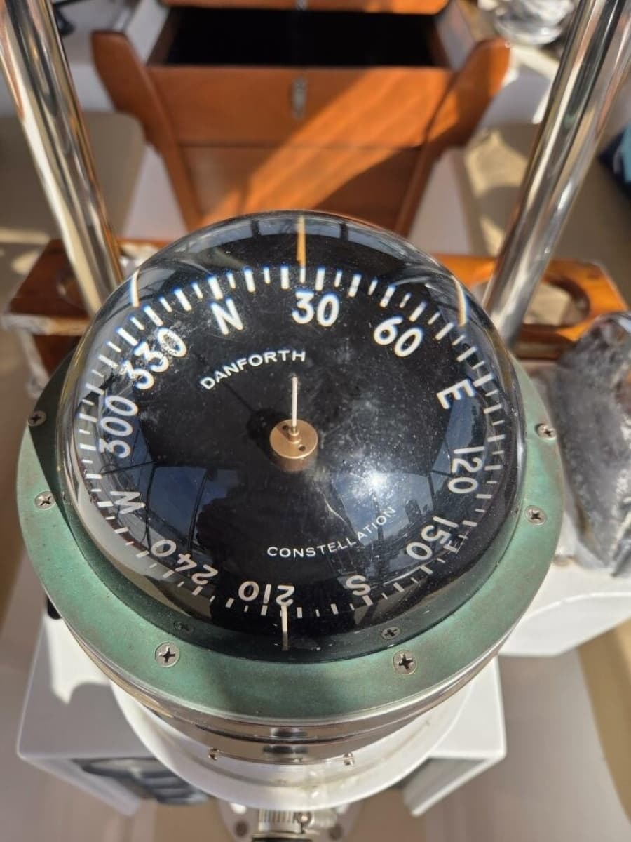 1985 Endeavour 51 - Photo 38