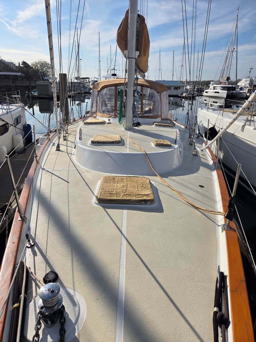 1985 Endeavour 51 - Photo 6