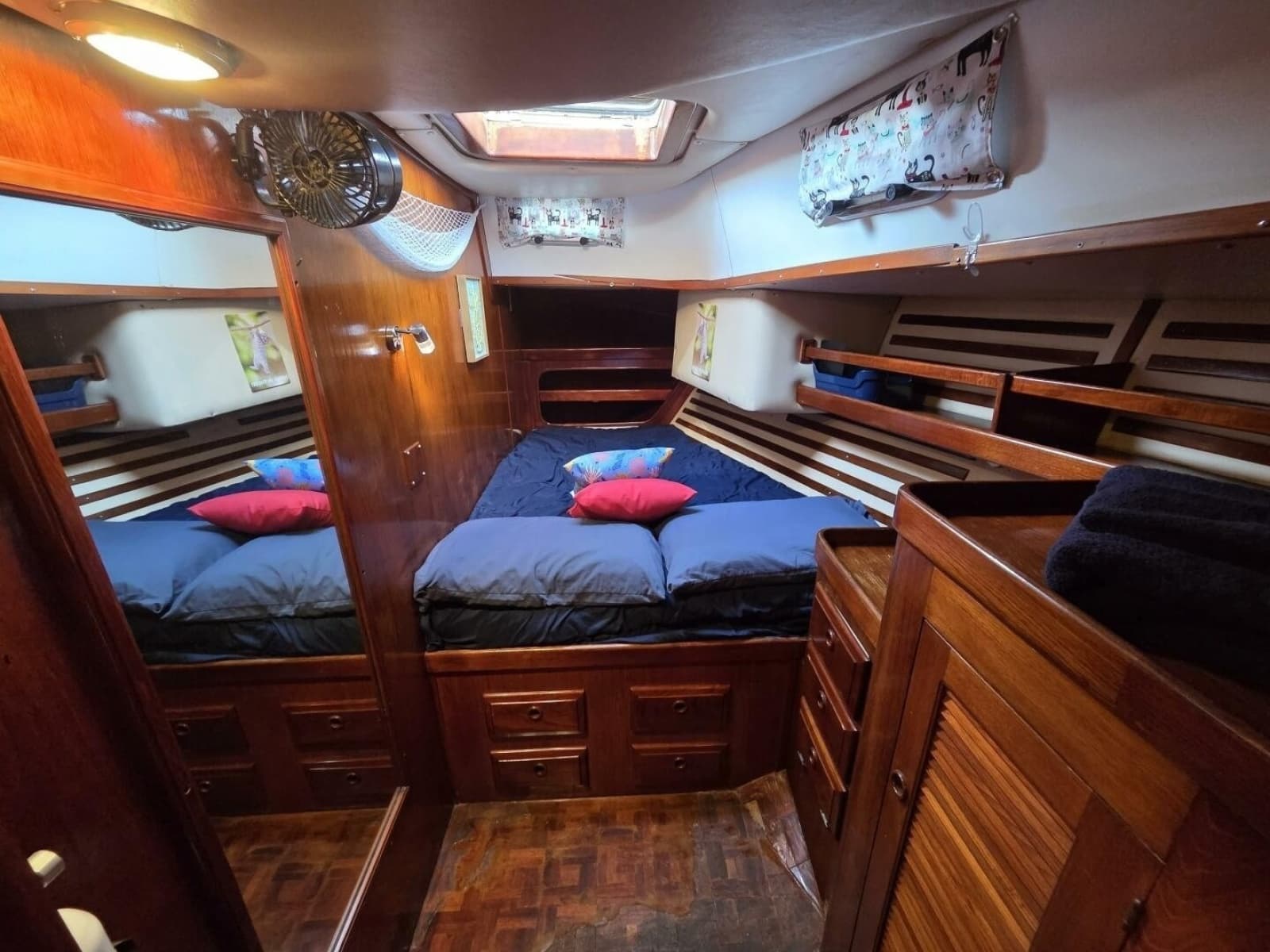 1985 Endeavour 51 - Photo 19