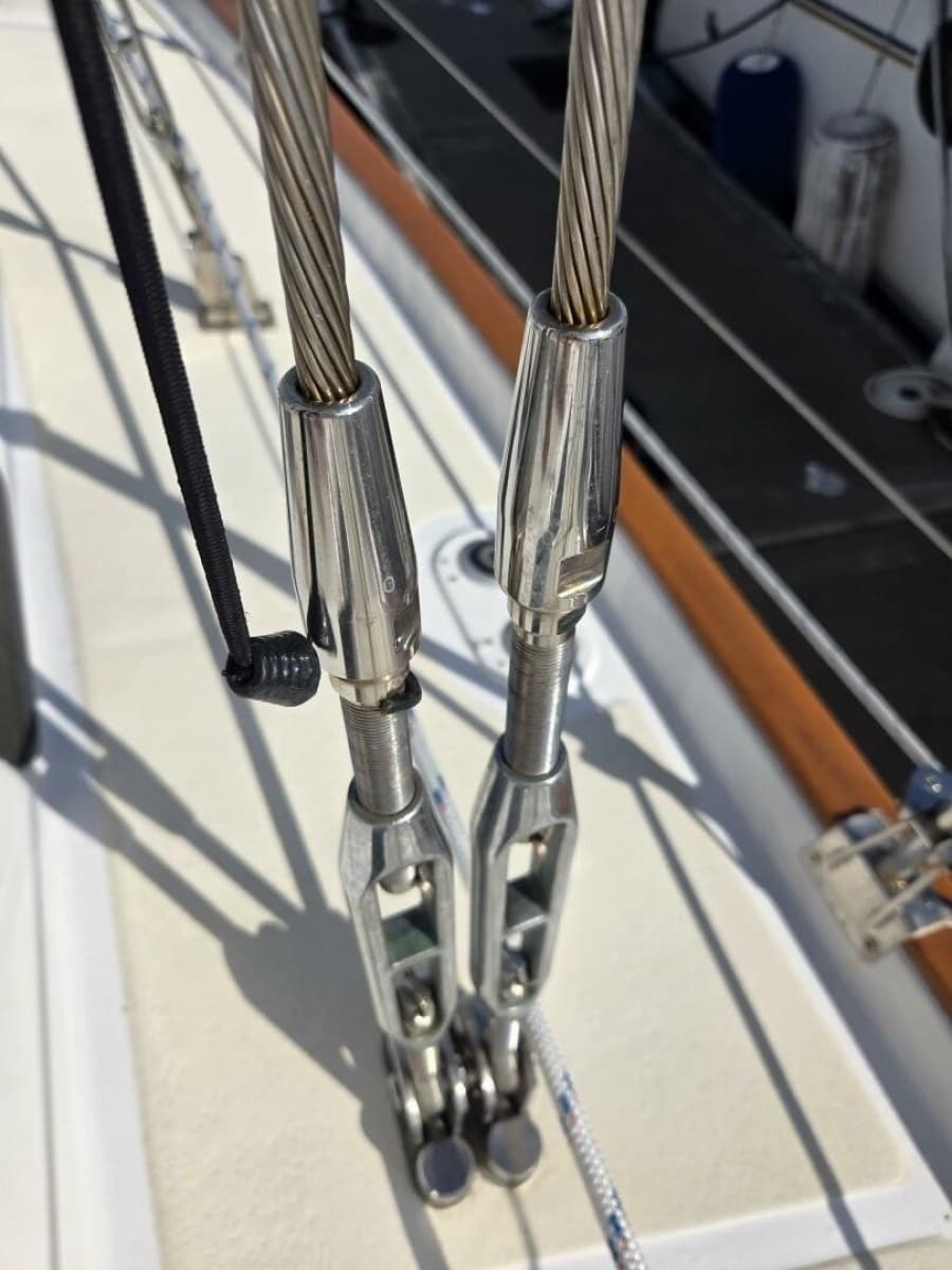 1985 Endeavour 51 - Photo 55