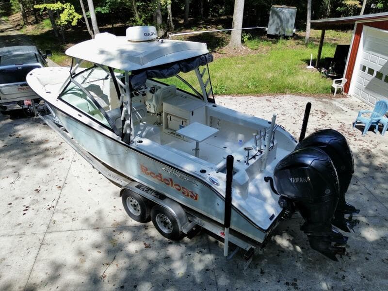 2022 Cobia 280 DC
