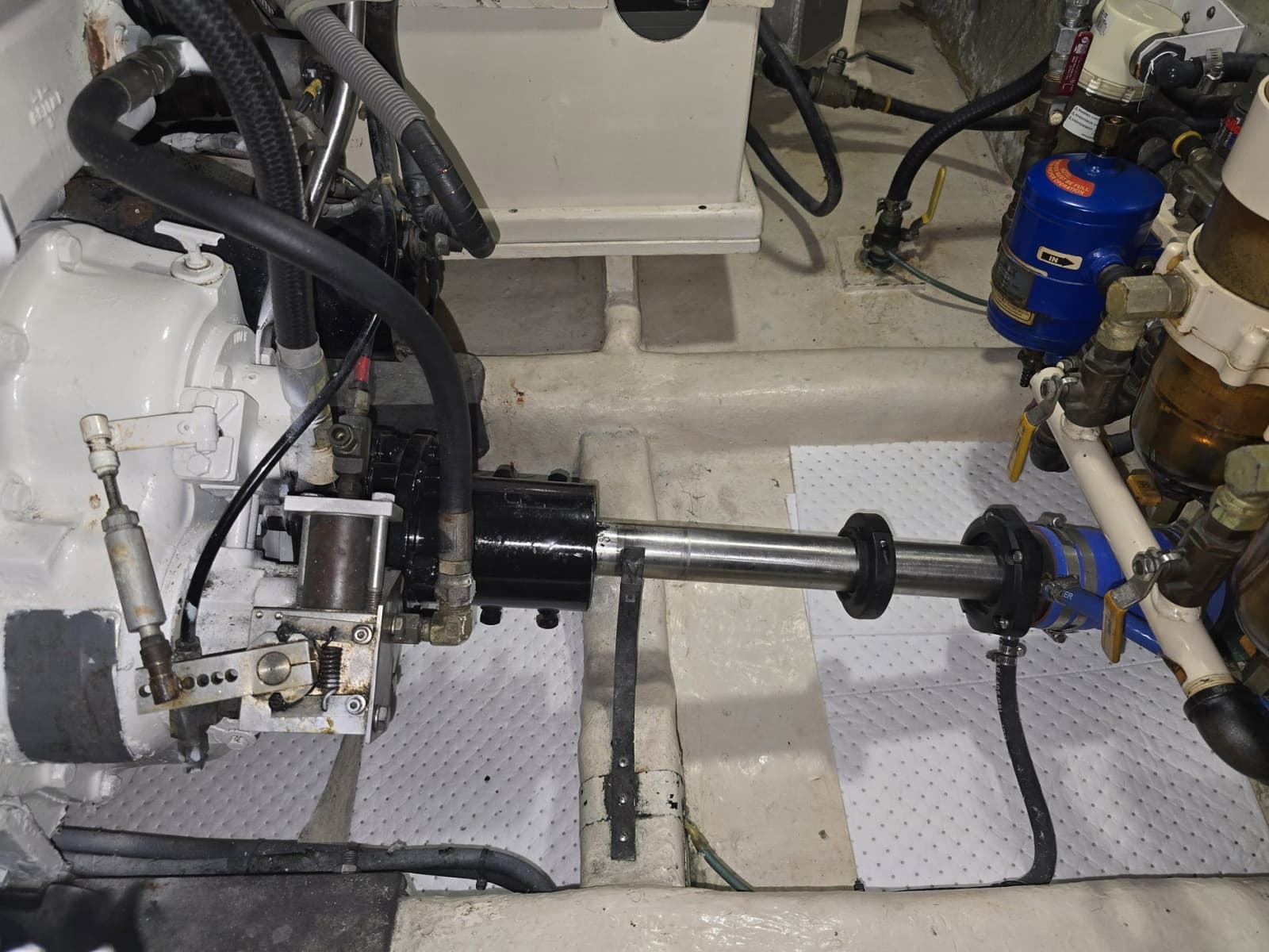 1989 Offshore Yachts 48 Sedan