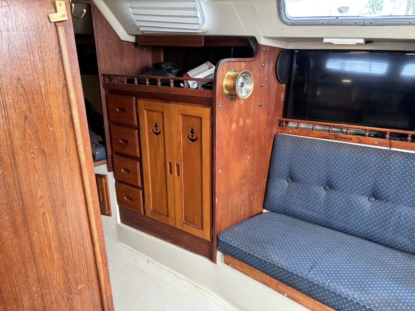 1981 Catalina 30 - Photo 12