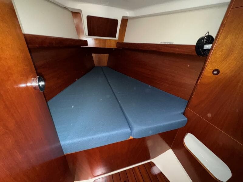 2002 Beneteau 361