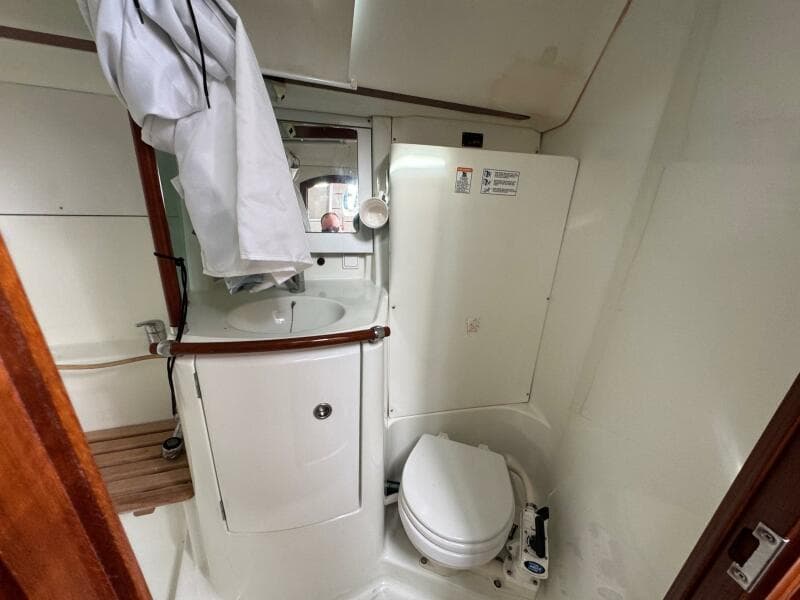 2002 Beneteau 361