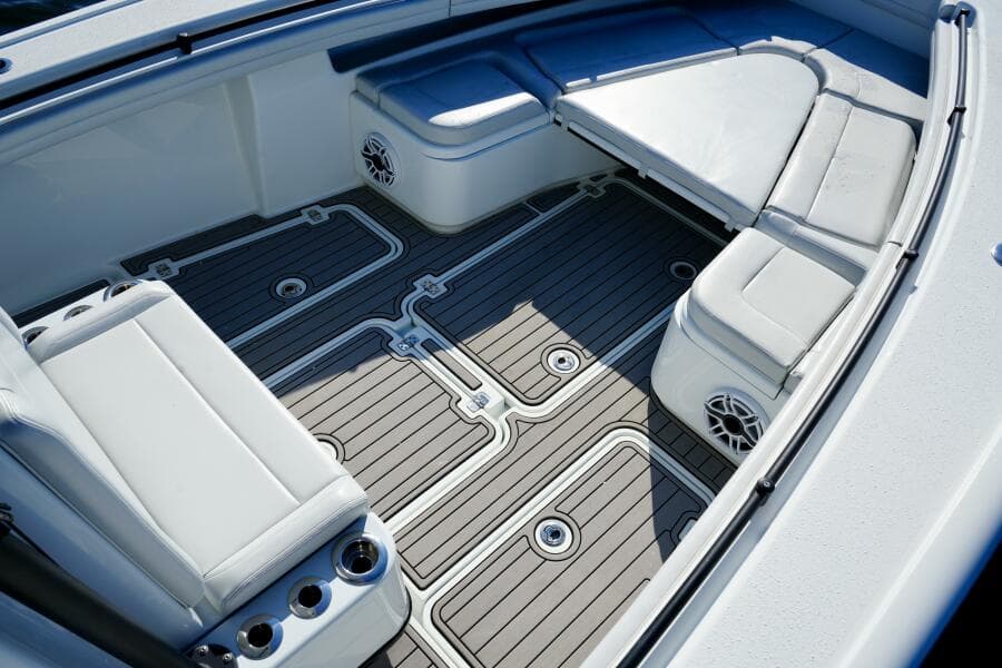 2023 Yellowfin 32 Offshore