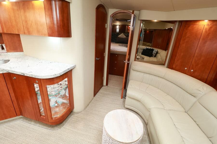 2007 Cruisers 520 Express