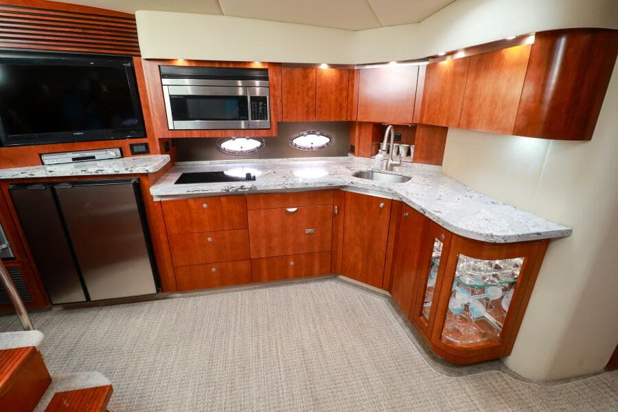 2007 Cruisers 520 Express