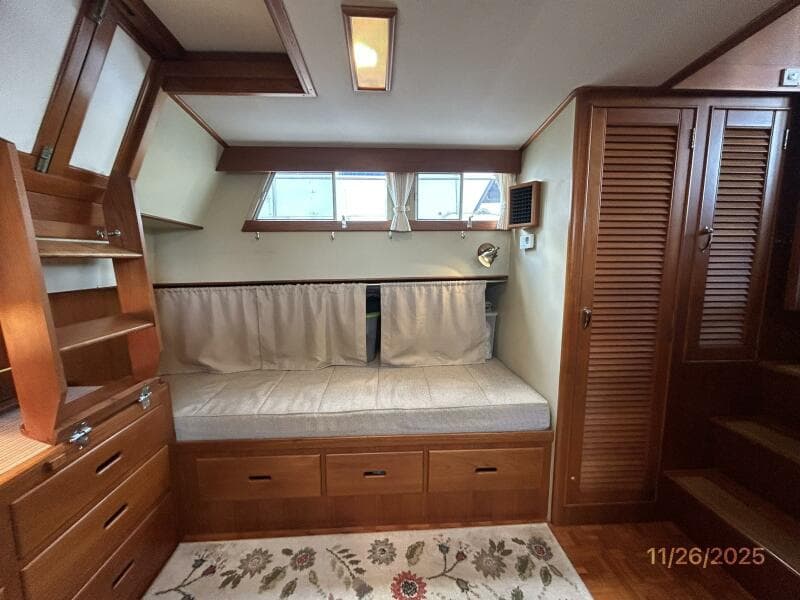 42' Grand Banks master stateroom port