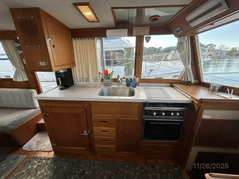 42' Grand Banks galley2