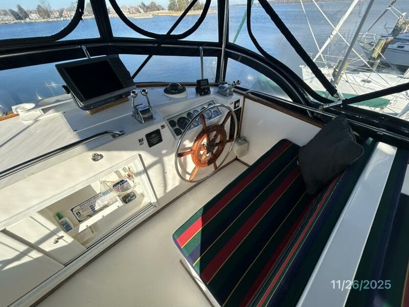 42' Grand Banks flybridge helm1