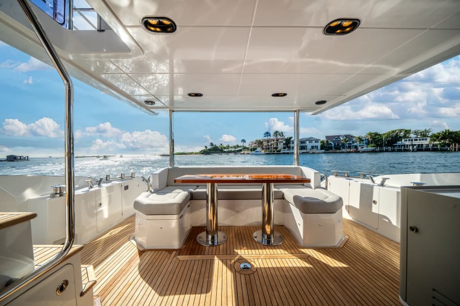 2022 Azimut 60 FLY