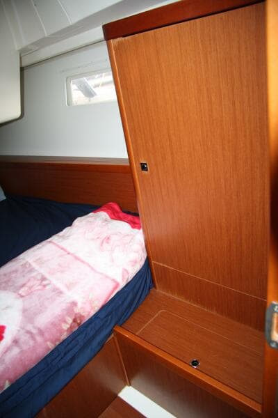 2013 Beneteau Oceanis 41 - Photo 37