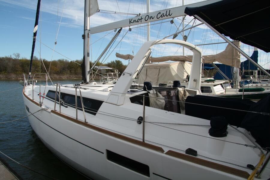 2013 Beneteau Oceanis 41 - Photo 3