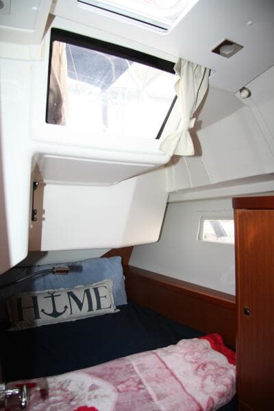 2013 Beneteau Oceanis 41 - Photo 17
