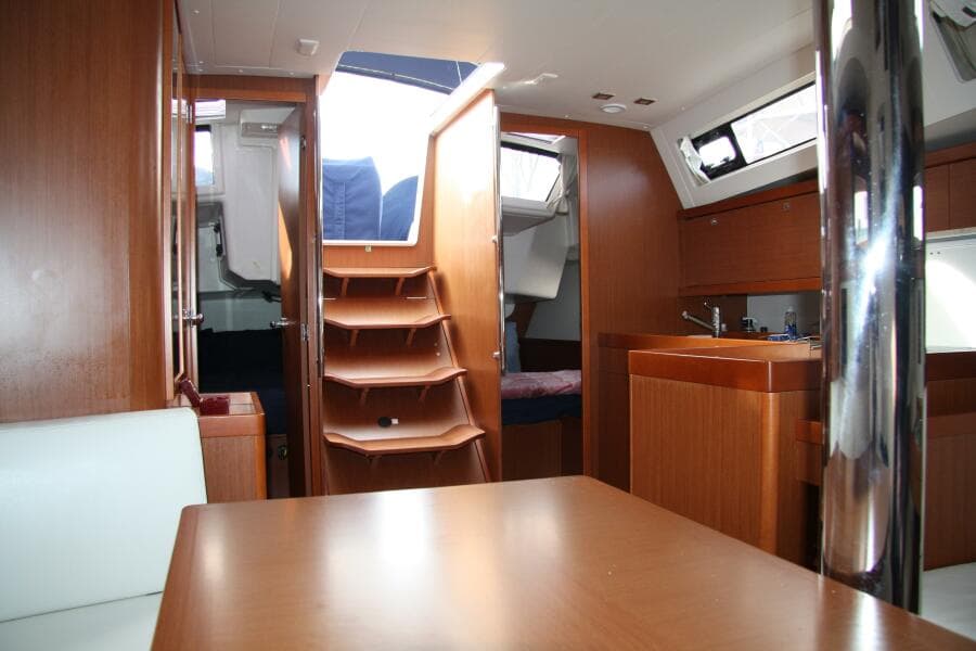 2013 Beneteau Oceanis 41 - Photo 23