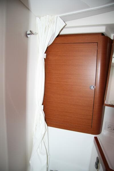 2013 Beneteau Oceanis 41 - Photo 41