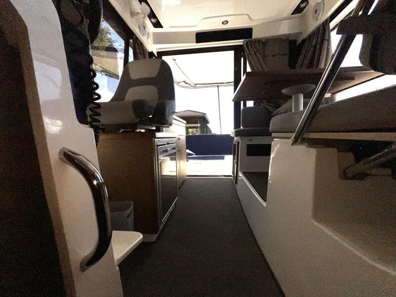 2018 Jeanneau NC 895