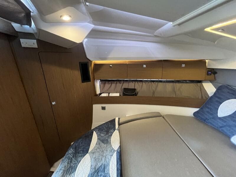 2018 Jeanneau NC 895