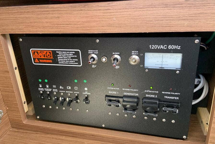 2018 Jeanneau NC 895