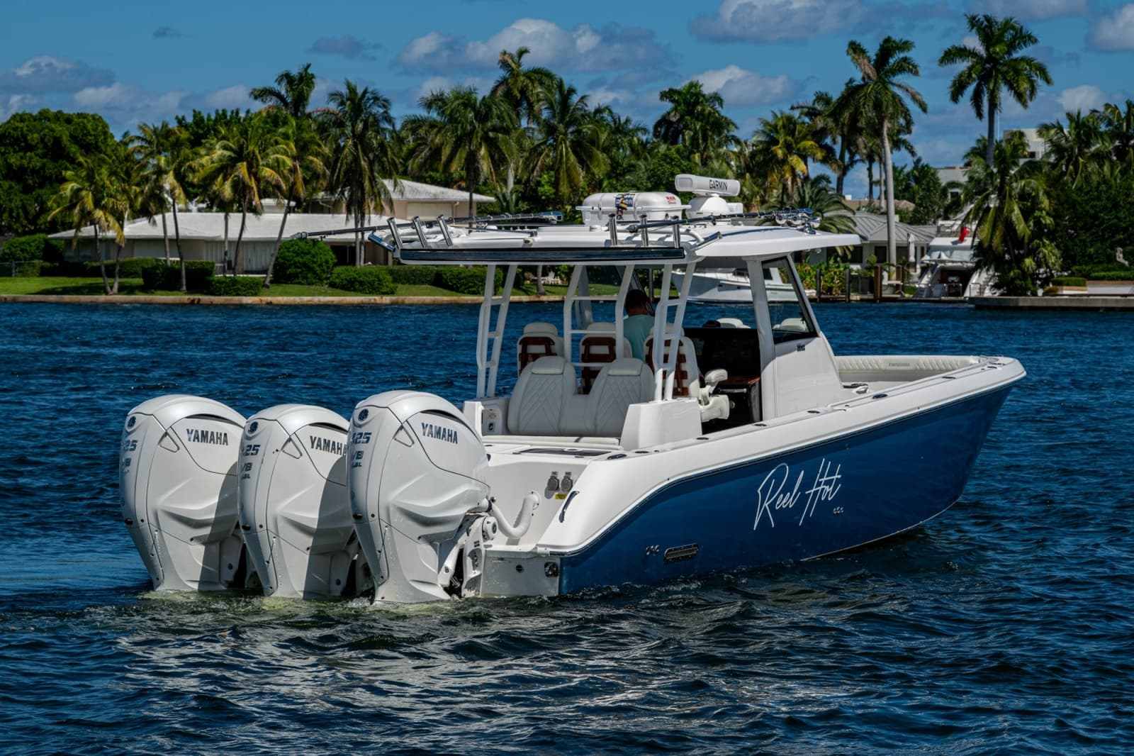 2020 Everglades 395 Center Console - Photo 42