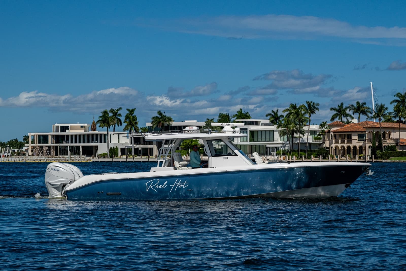 2020 Everglades 395 Center Console - Photo 1