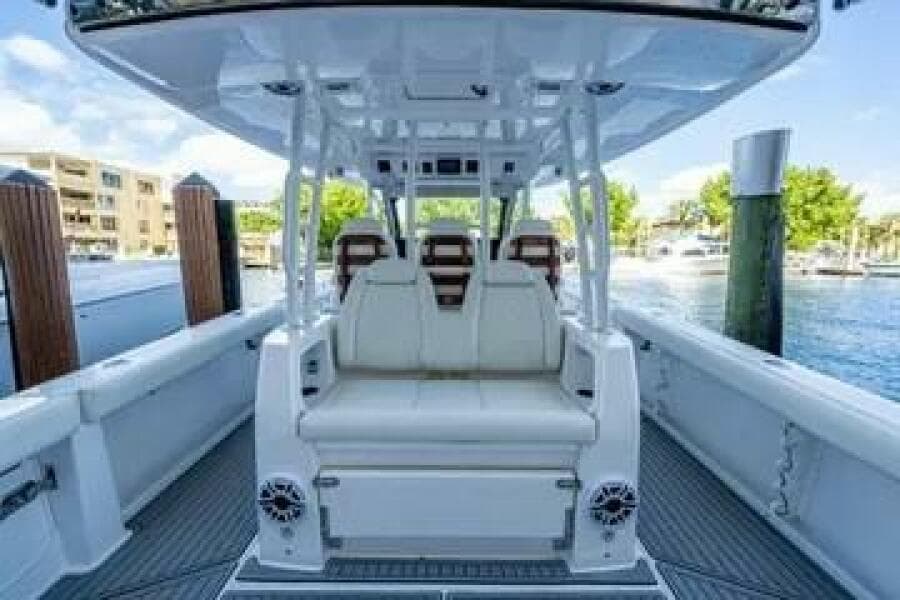 2020 Everglades 395 Center Console