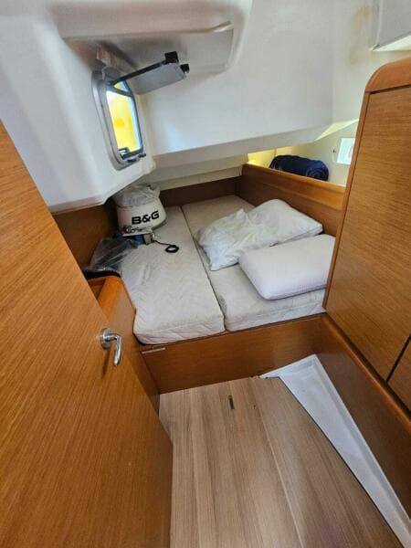 2018 Jeanneau Sun Odyssey 449