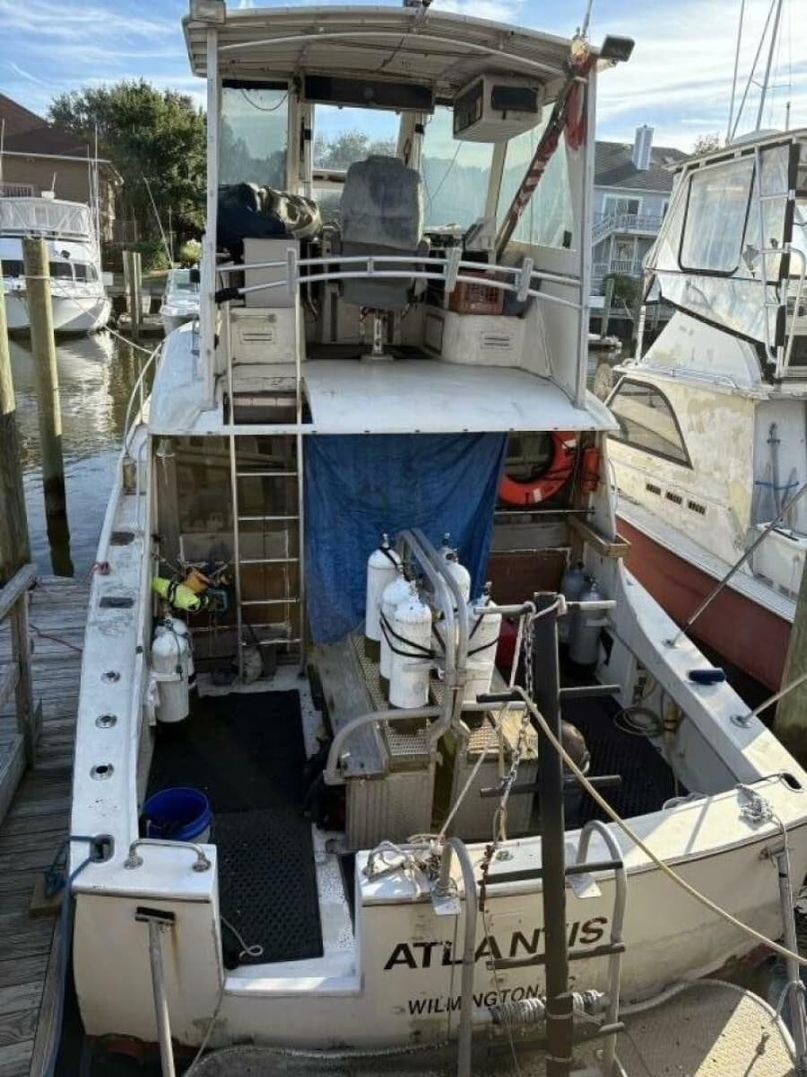 1968 Hatteras 41 Twin Cabin - Photo 2