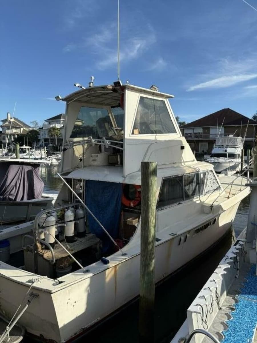 1968 Hatteras 41 Twin Cabin - Photo 1
