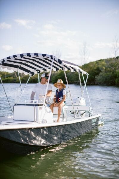 Palm Yachts 17 - Profile