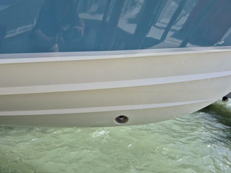 2018 Grady-White 330 Express