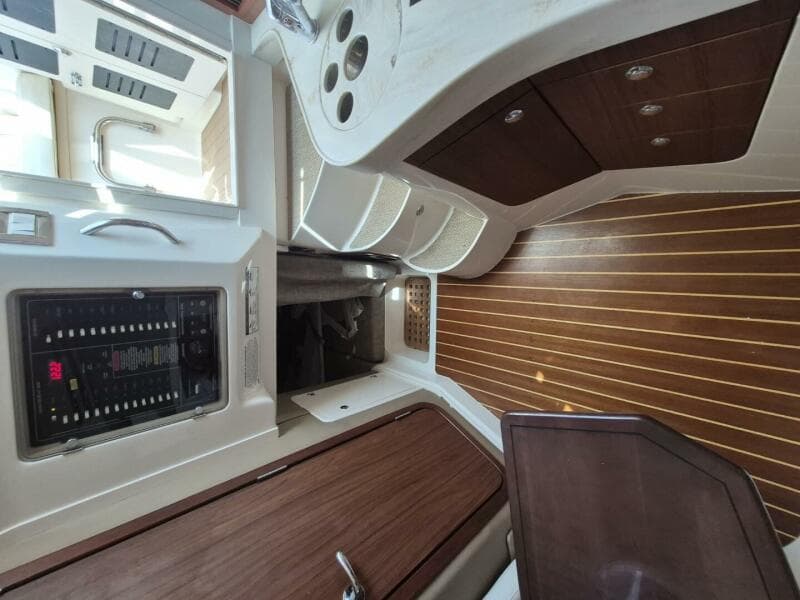 2018 Grady-White 330 Express