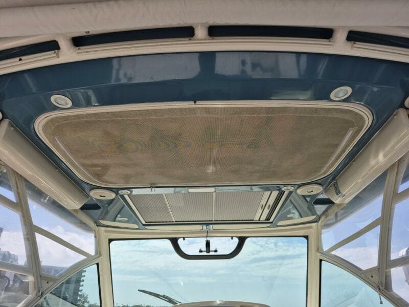 2018 Grady-White 330 Express